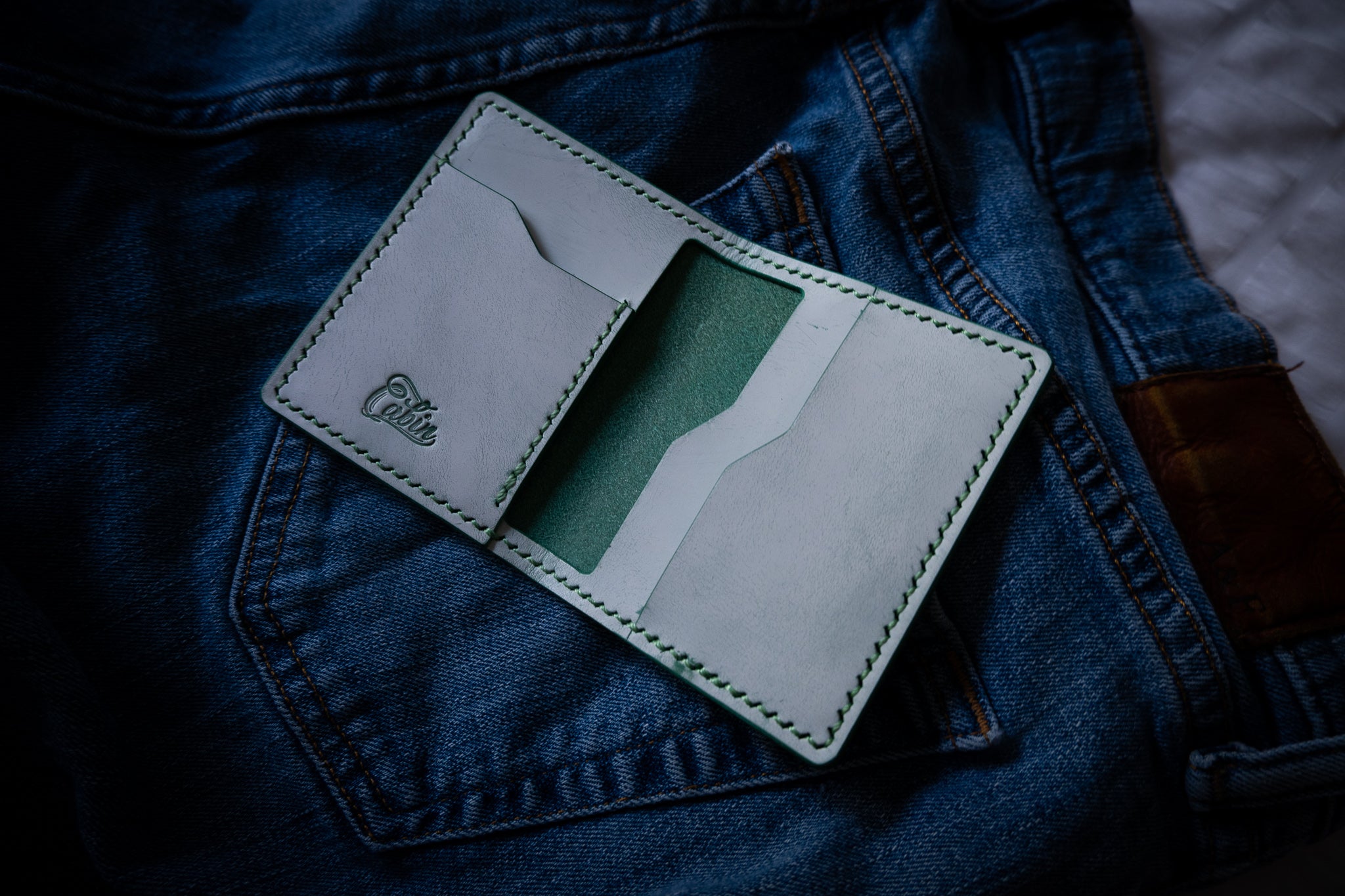Slim Bi-Fold - Mint Ghost Leather