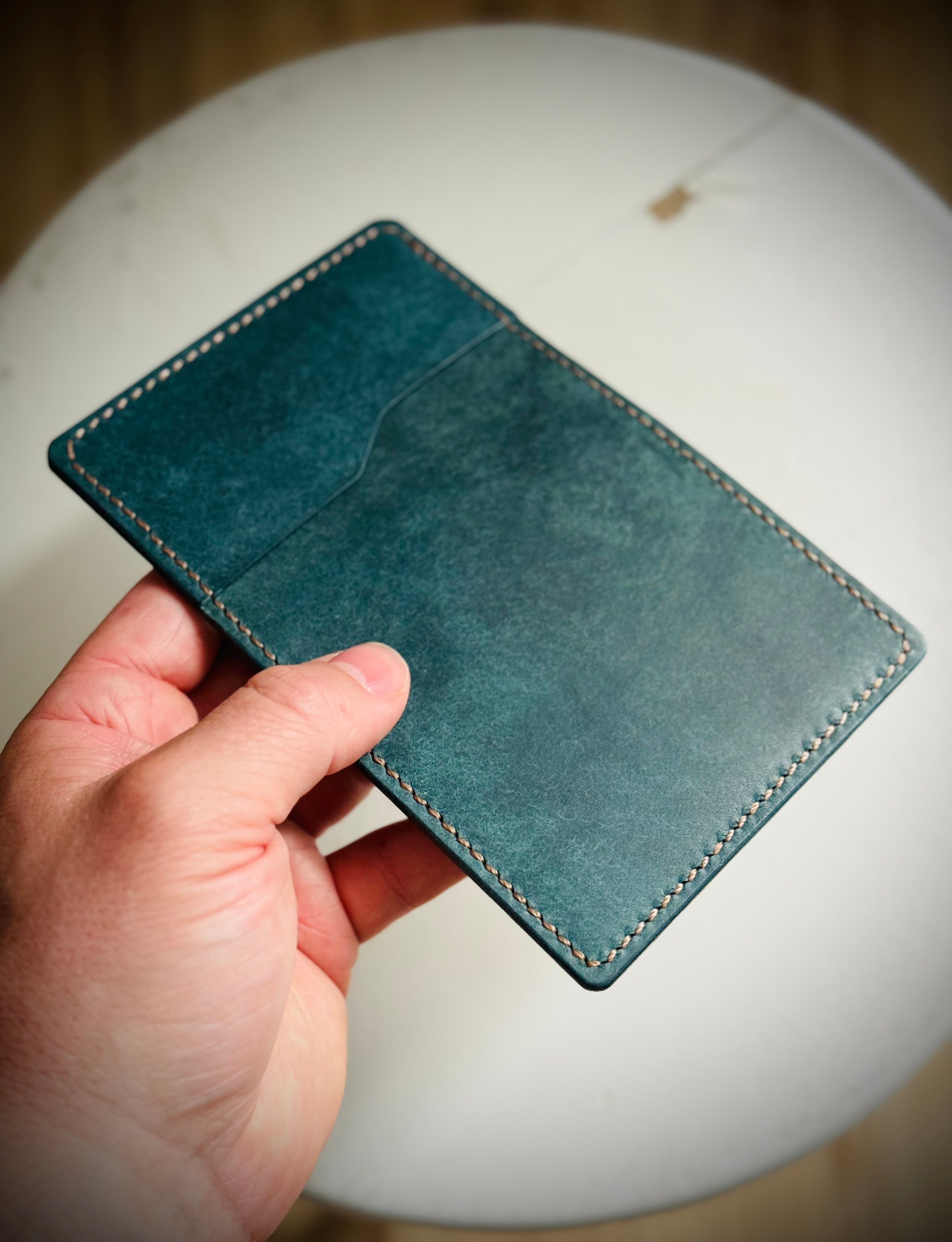 Slim Bi-Fold Wallet - Blue Buttero